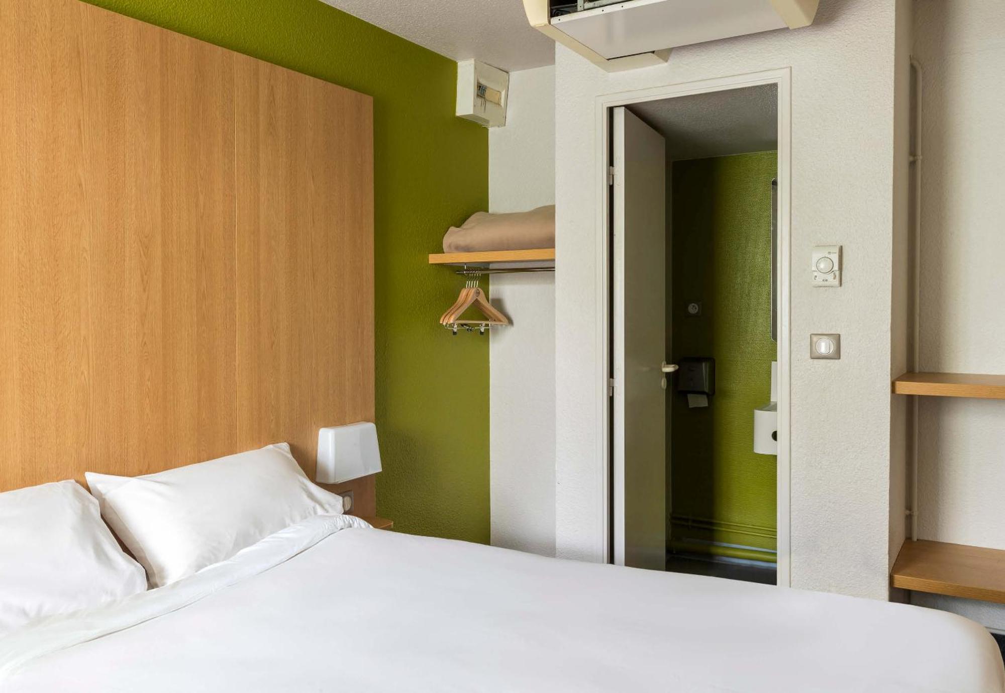 B&B Hotel Auxerre Bourgogne Moneteau Bagian luar foto
